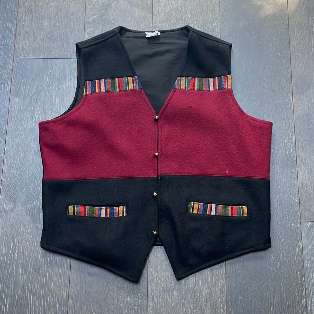 Nepali vest